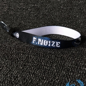 F. Noize Polsband 'F. Noize'