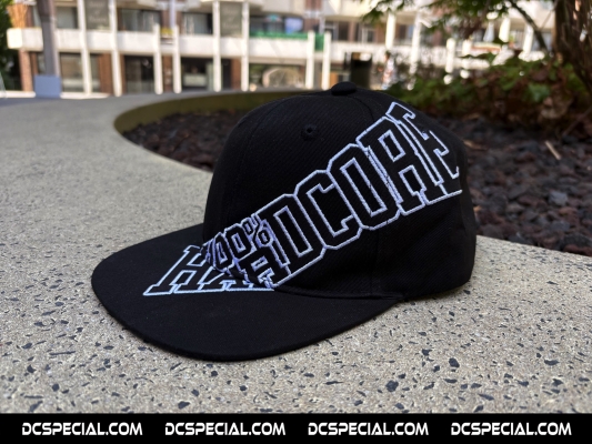 100% Hardcore Snapback 'Essential Black'