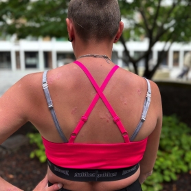 100% Hardcore Women's Sports Top 'Gabber Fuchsia'