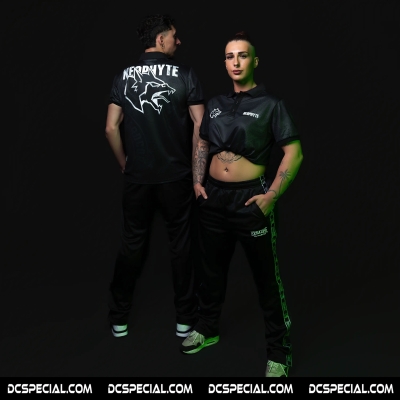 NBeophyte Maillot de football 'Distorted'