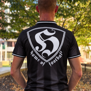 Hooligan Voetbalshirt 'Home Of Football'