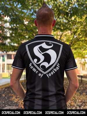 Hooligan Voetbalshirt 'Home Of Football'